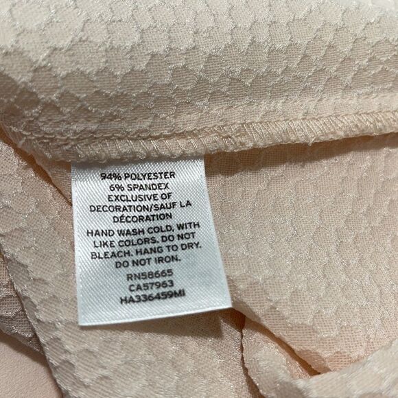 Halogen Light Pink Textured Embellished Neckline Tank Top Sz S - Picture 13 of 14